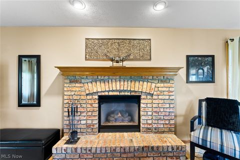 Tiny photo for 98 Jade Circle, Canfield, OH 44406 (MLS # 5203313)