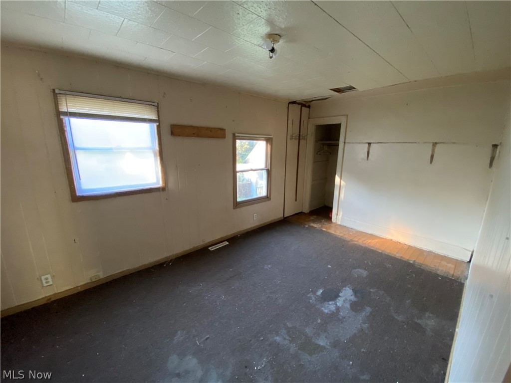 Glen #6 - Residential