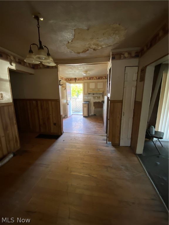 Glen #6 - Residential