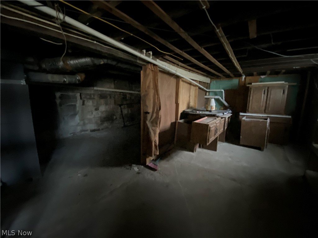 Glen #6 - Residential