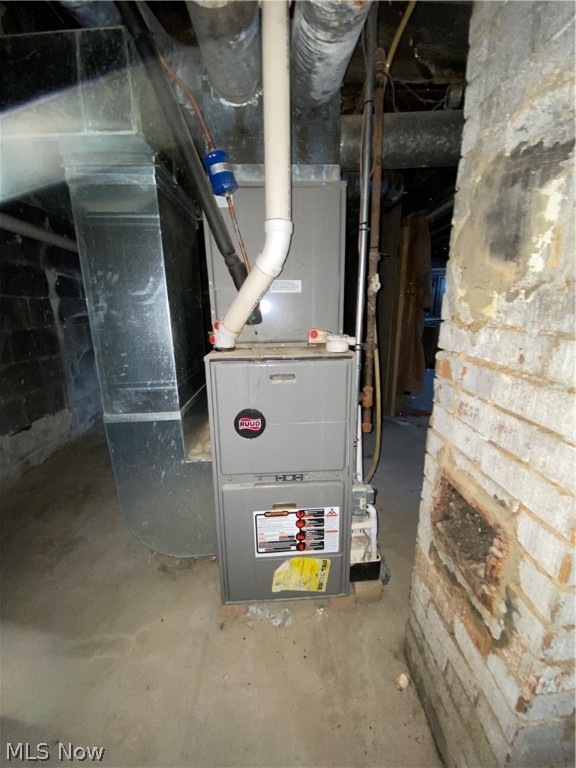 Glen #6 - Residential