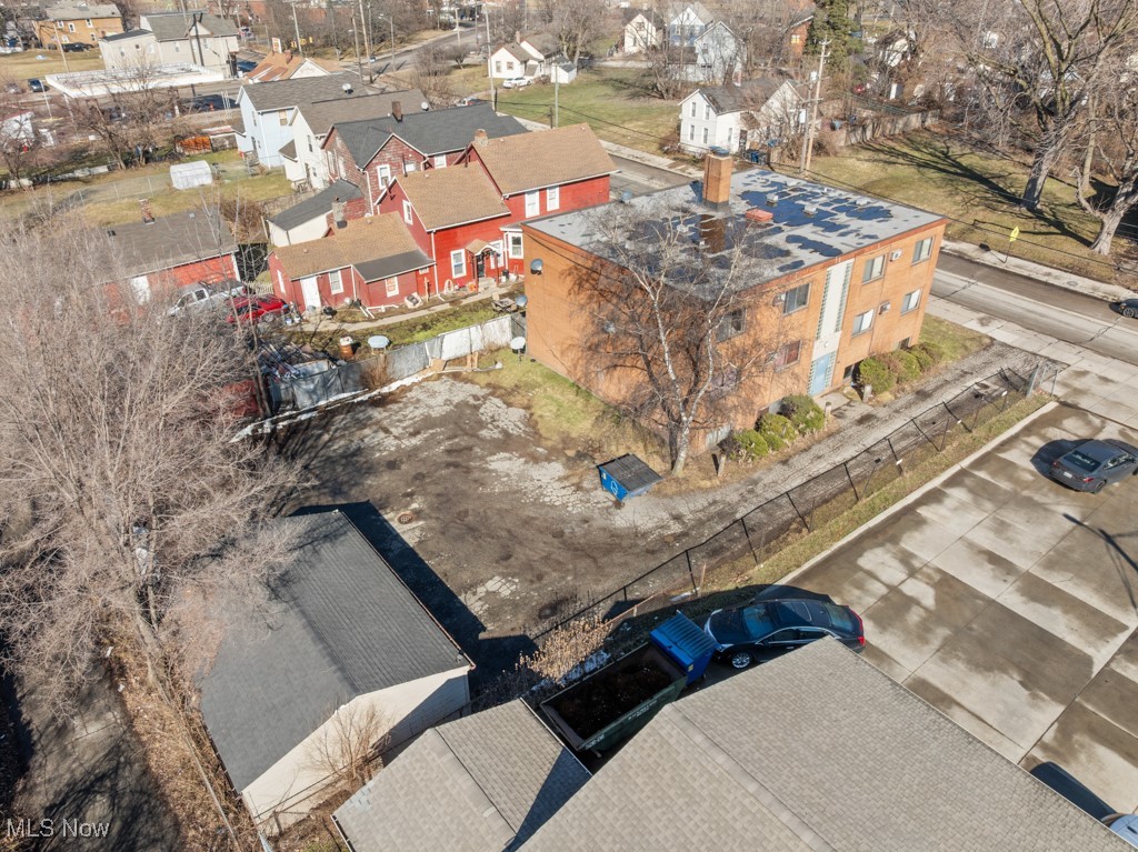 3250 E 49th Street