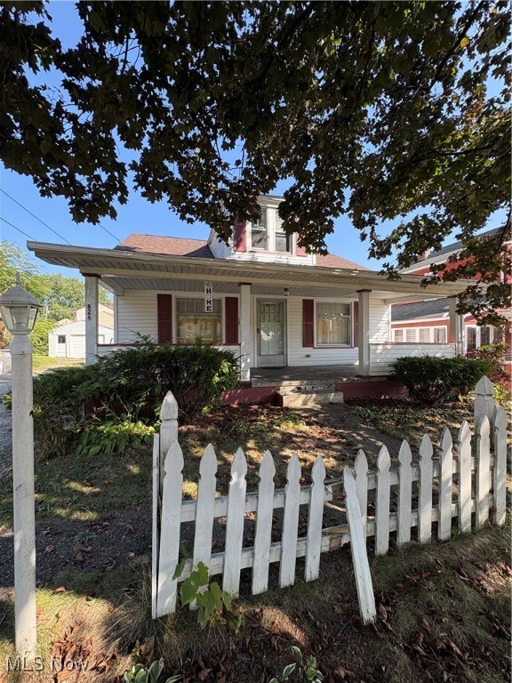 Available for rent is this 4 Bedroom/1 Bath house in Youngstown that has a 2 car detached garage and a full unfinished basement with washer and dryer connections. Tenant has to provide all appliances. There is one bedroom on the main floor and the other 3 Bedrooms are on the upper floor. Monthly rent is $950.00 plus tenant pays all utilities. Full security deposit of $950.00 and first month rent is due before an approved tenant can move in. No smoking, no pets and no Section 8.