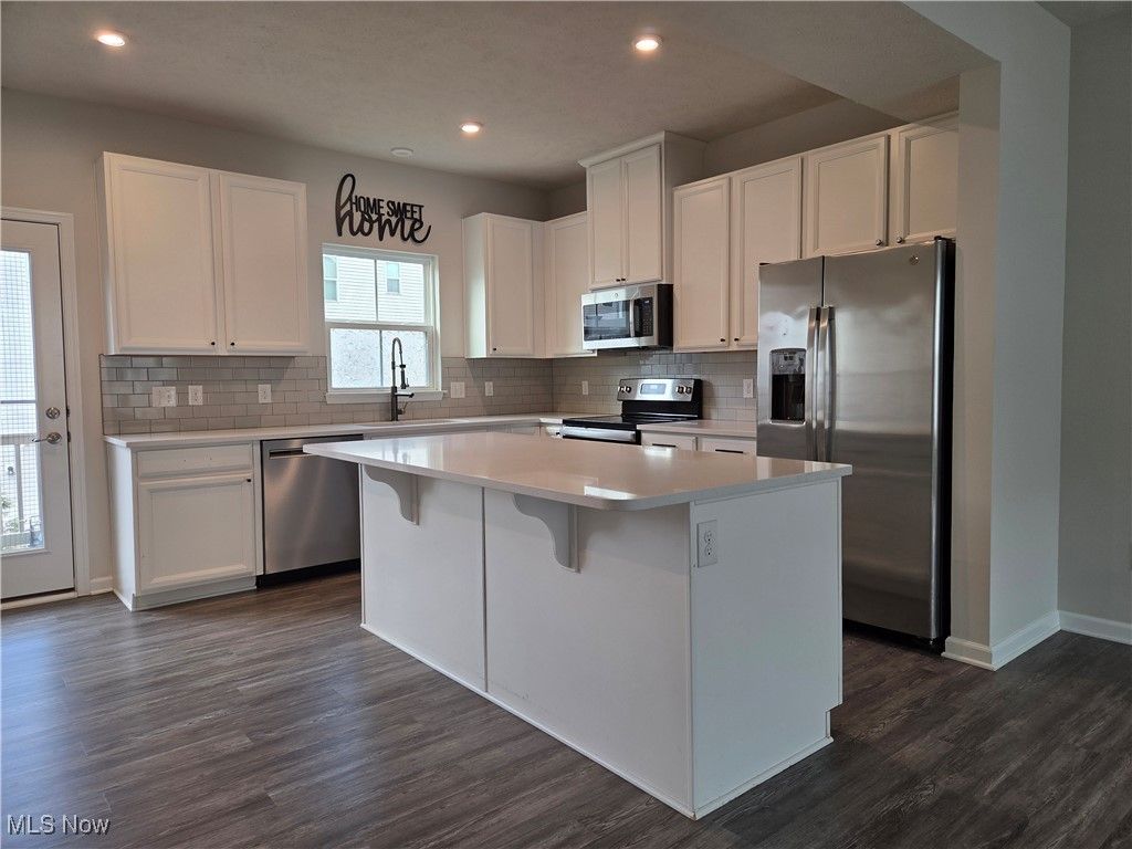 Photo of 1456 Sutter Street, Avon, OH 44011 (MLS # 5180058)