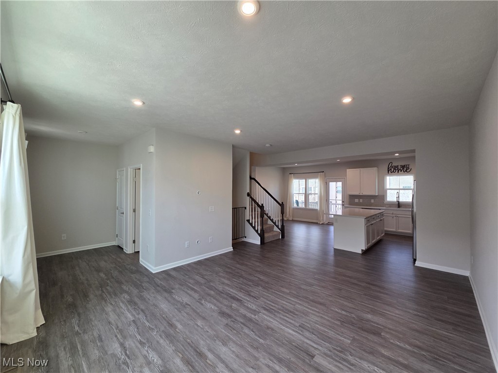 Concord Village #2 Condo Ph 3 - Residential Lease