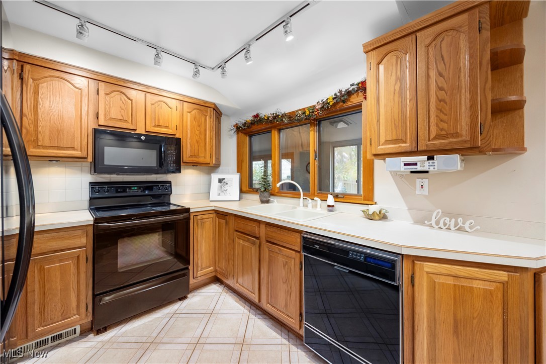 Porter Road Acre - Residential