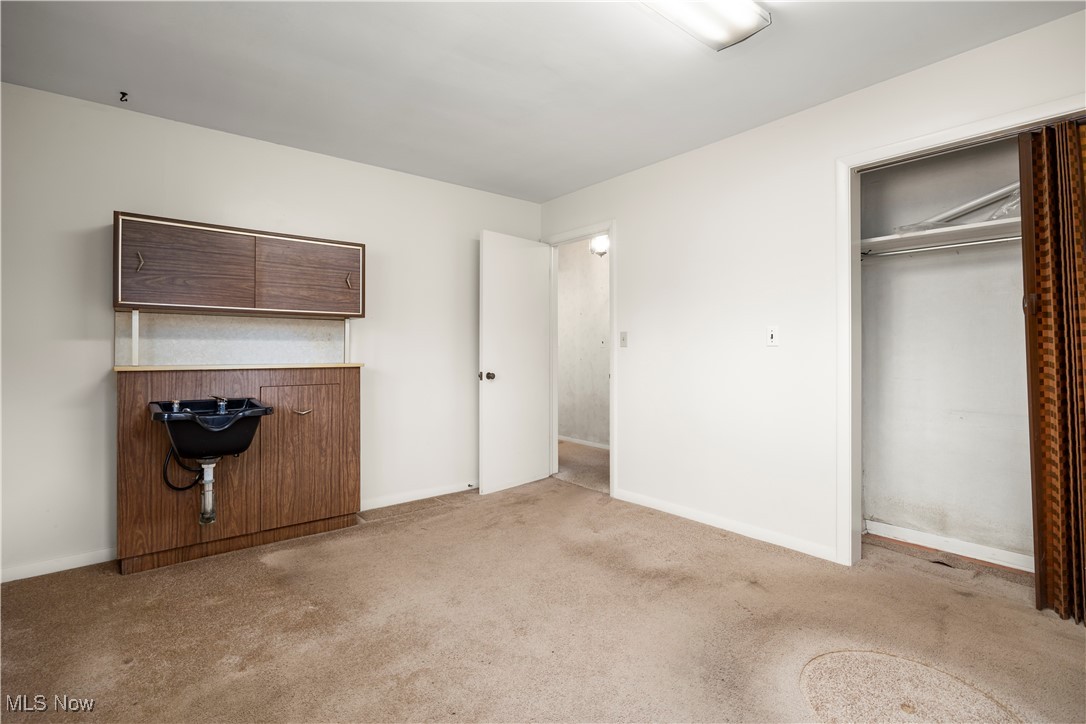 Porter Road Acre - Residential