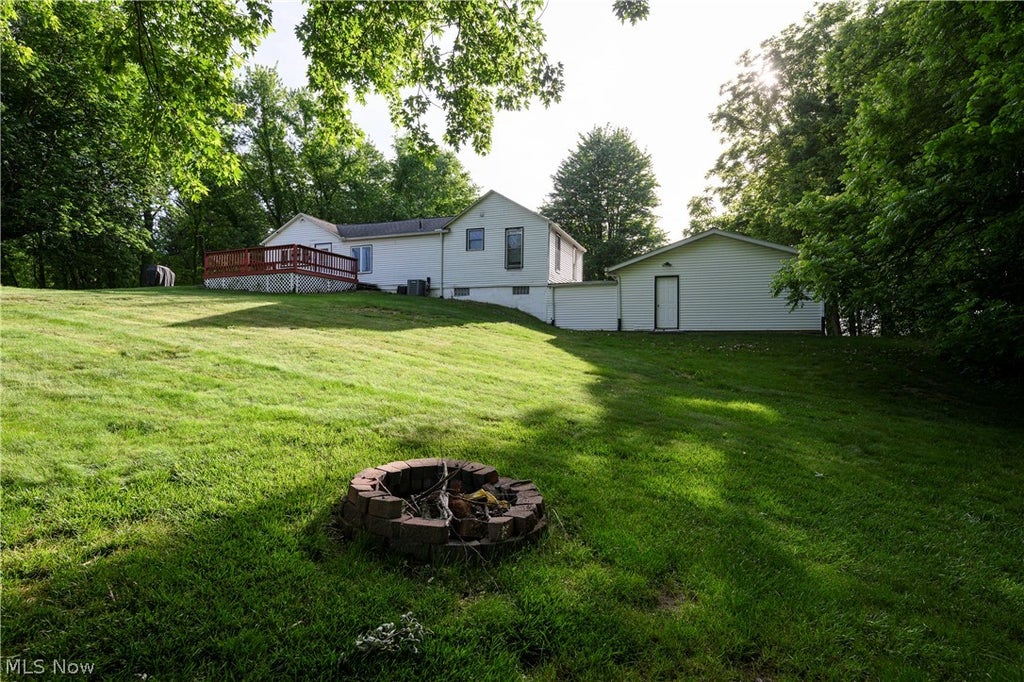 Photo of 7660 Akron Avenue NW, Canal Fulton, OH 44614 (MLS # 5223076)