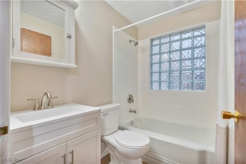 Tiny photo for 3709 S Union Avenue, Alliance, OH 44601 (MLS # 5177923)