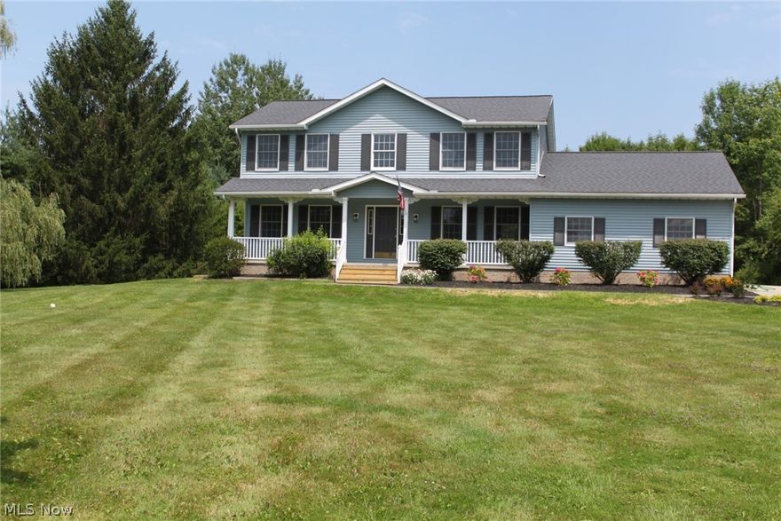 Completely remodeled Colonial on 1.47 Acre lot in Bainbridge! 3 bedrooms, 2.5 baths. Entire interior freshly painted. All new interior doors. All lighting fixtures have been updated. New luxury vinyl plank flooring throughout! 5.5 inch baseboard moulding and 3.5 inch casing throughout. First floor features redone kitchen with new cabinets, quartz counter top and new stainless steel appliance package, formal dining room, family room, redone half bath with new vanity and tile floor, redone laundry room with new tile floor and stainless steel washer and dryer, and living room which walks out to an expansive backyard. Upstairs features a spacious master suite with beautifully redone master bath with new walk in shower, soaking tub, double sink vanity and tile floor. Two additional nice size bedrooms, reading nook, and a remodeled full bath with new vanity and tile floor complete the upstairs living area. Full unfinished basement leaves many possibilities for an additional 1000 sq. ft of fi