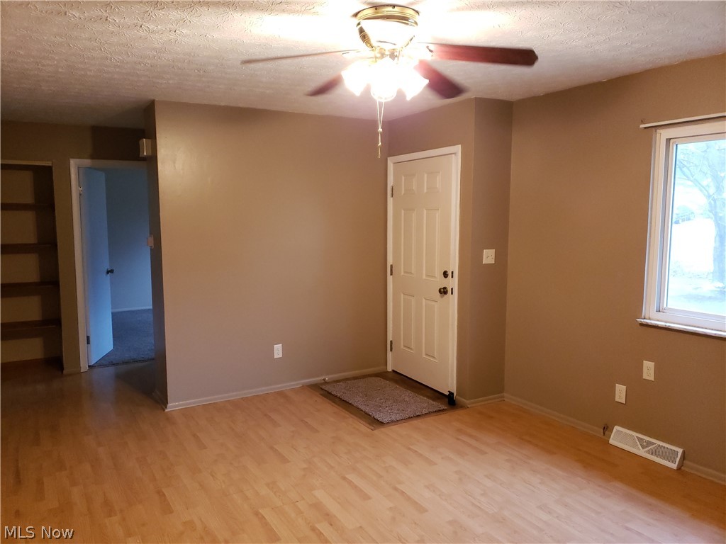 Springfield 08 - Residential Income