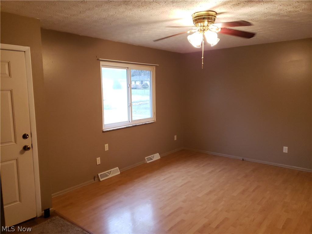 Springfield 08 - Residential Income