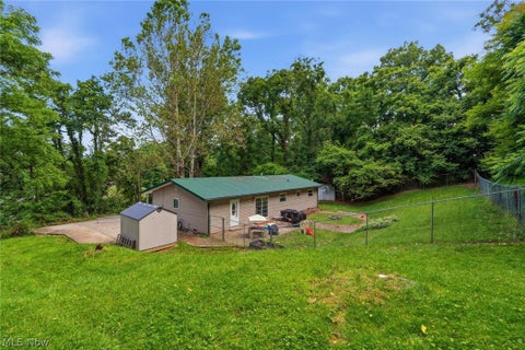 Tiny photo for 544 Homestead Drive Dr, Williamstown, WV 26187 (MLS # 5216129)