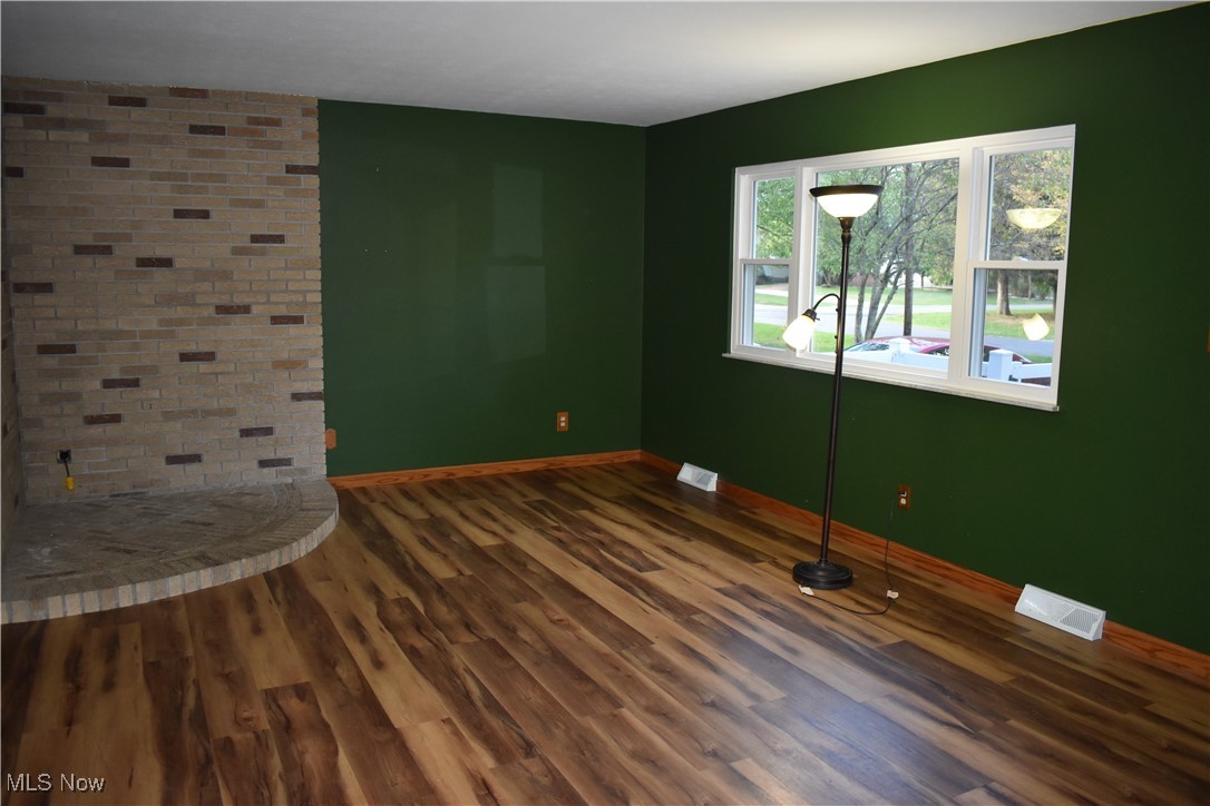 Briarwood Village - Residential