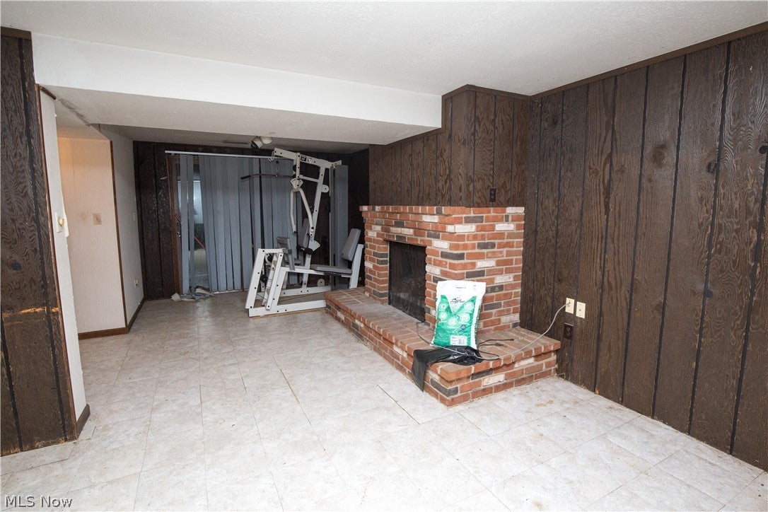 2268 Oak Point Drive