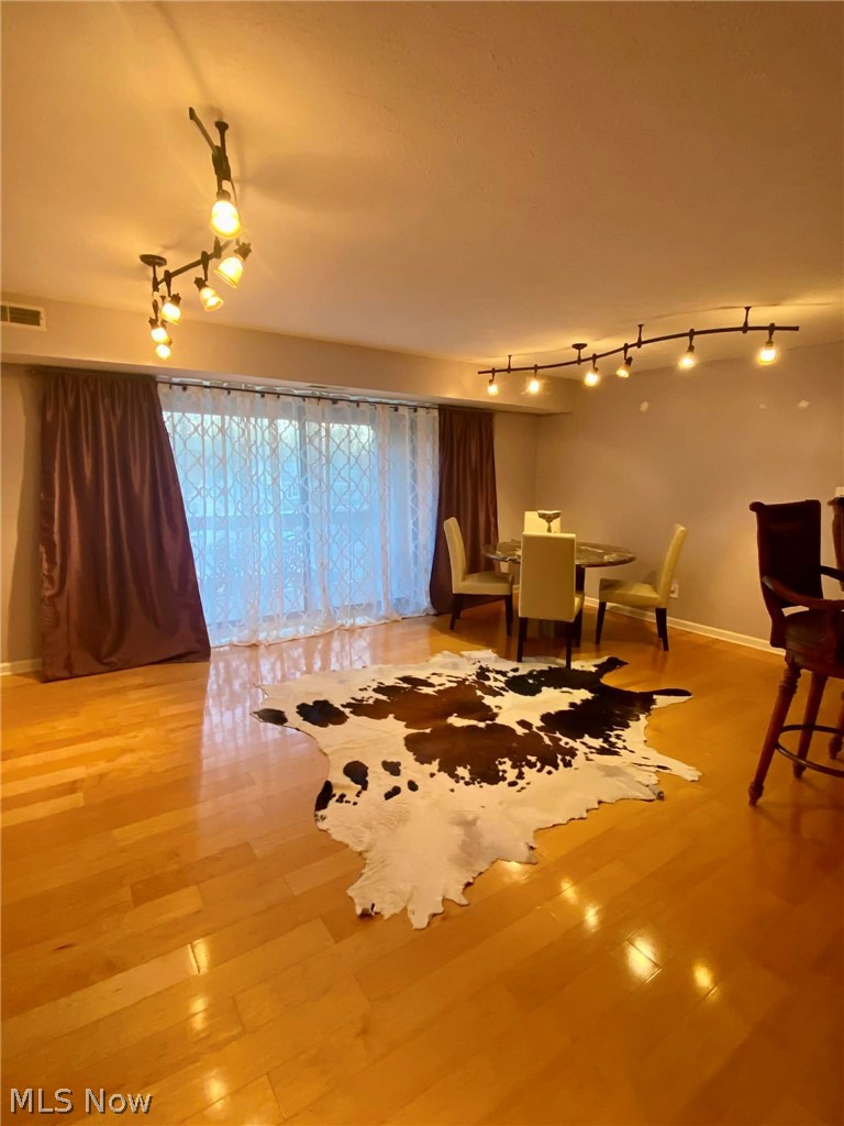 Sunrise Cove Condo - Residential