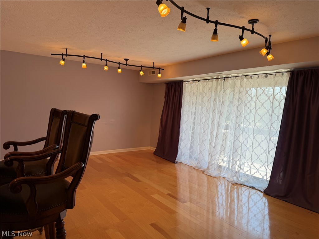 Sunrise Cove Condo - Residential