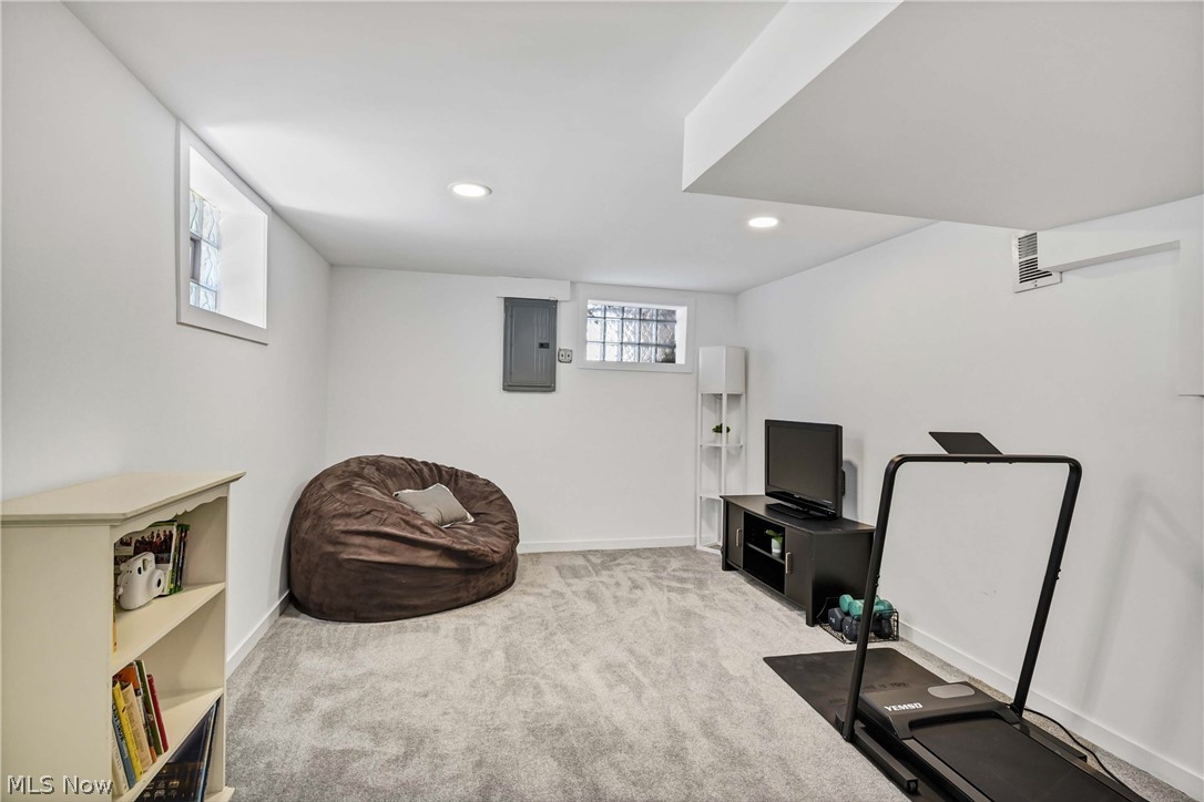 Frank Bauers Lake View Park Allot - Residential