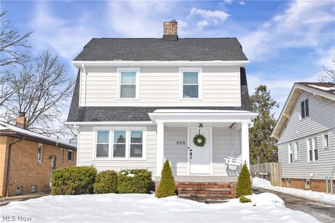 8318 Bauerdale Avenue Parma OH 44129