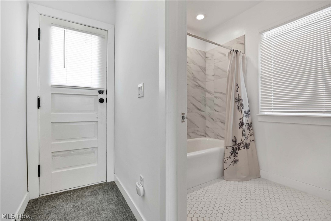 Frank Bauers Lake View Park Allot - Residential