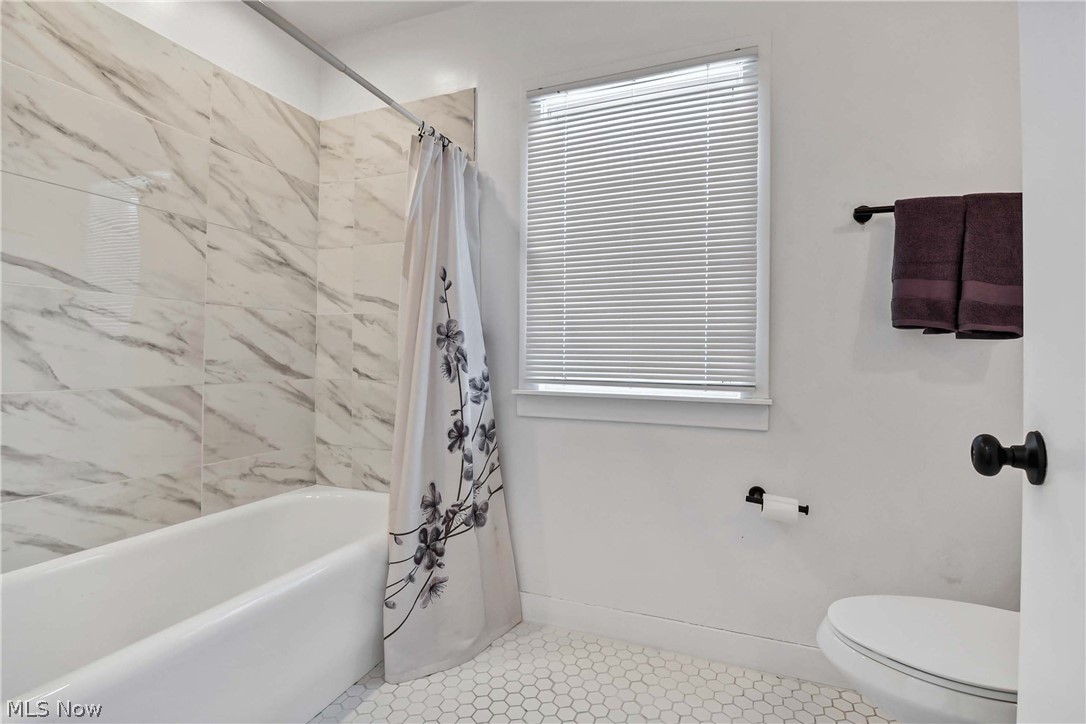 Frank Bauers Lake View Park Allot - Residential