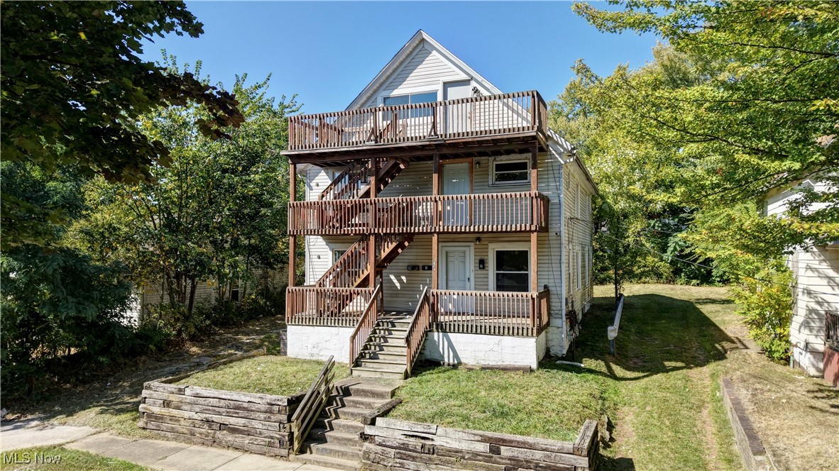 This home offers solid opportunity for owner-occupants or investors alike. Tri-Plex! All updated! Bright and neutral offering newer flooring, freshly painted, newer cabinets in the kitchen, updated bathrooms. Convenient access to major roads, local amenities and community services. Whether you're looking for a started home or a rental investment, this property is well positioned to meet those goals.
