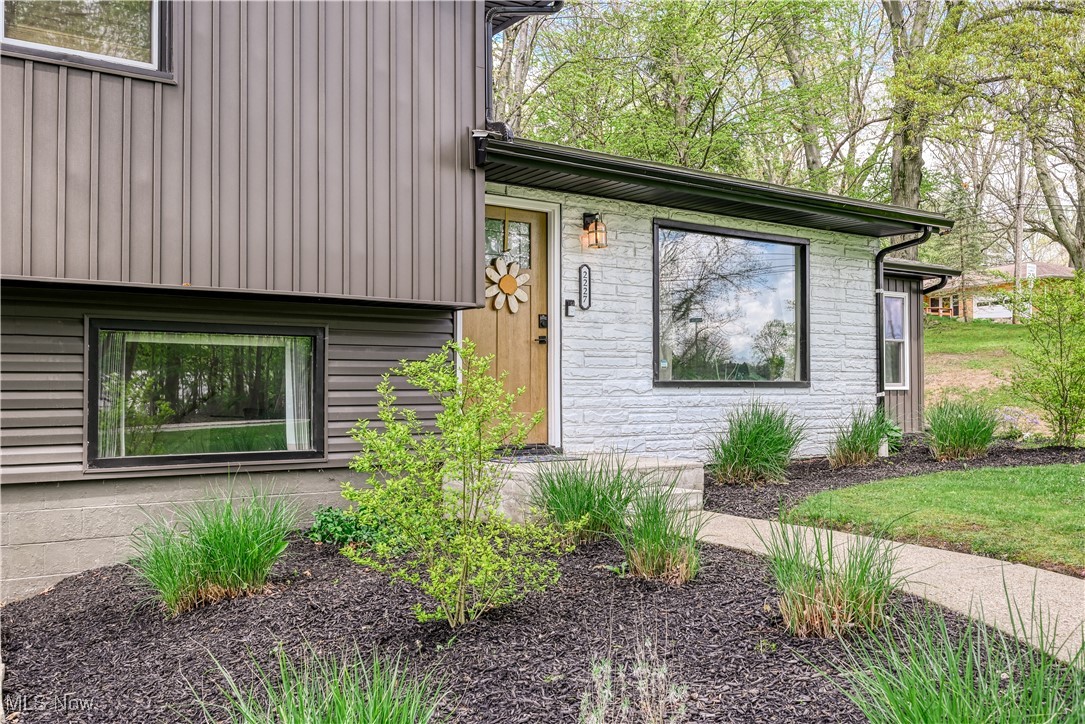 2227 Erie Street, Ravenna, Ohio image 3
