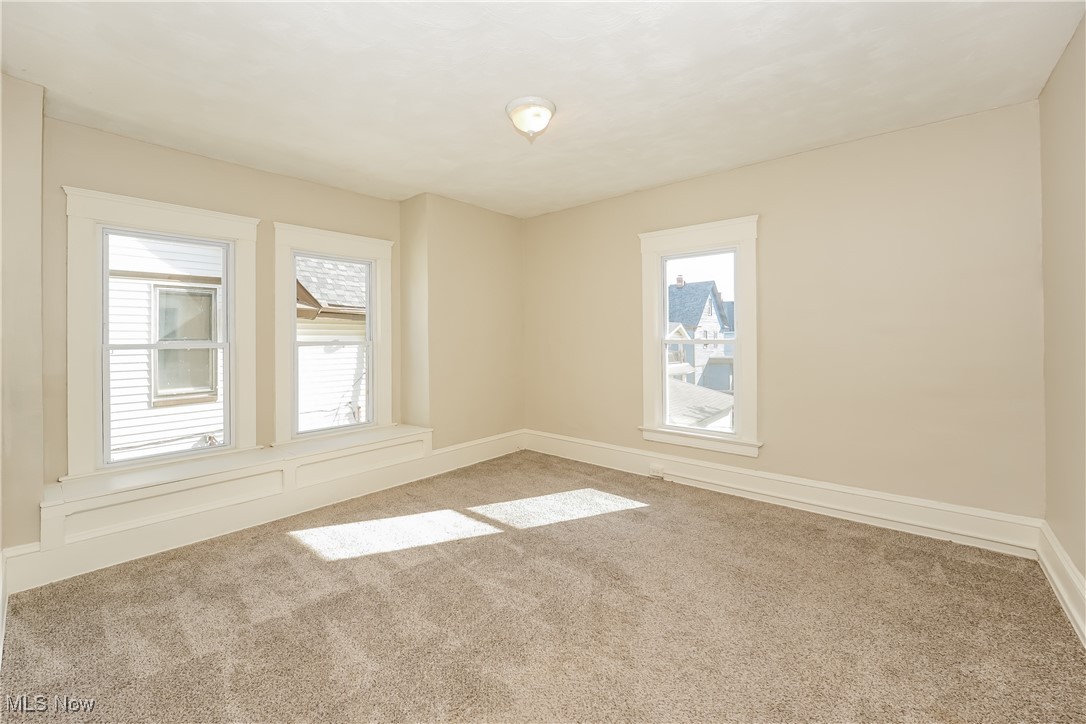 F R Elliotts - Residential