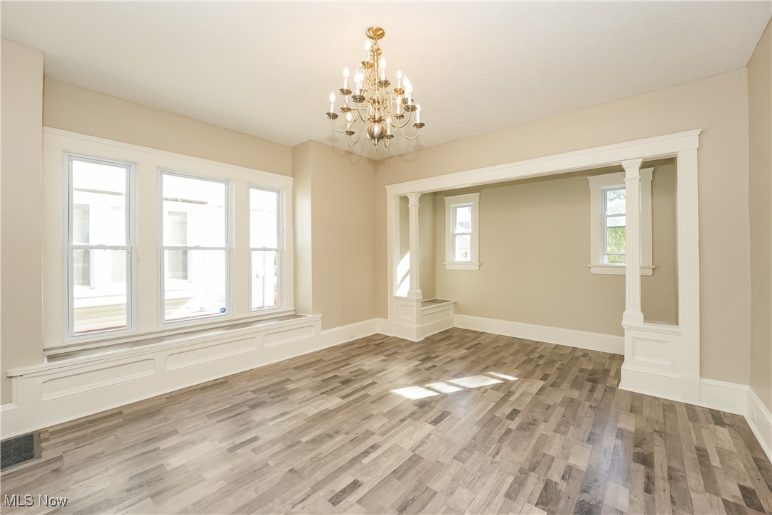 F R Elliotts - Residential