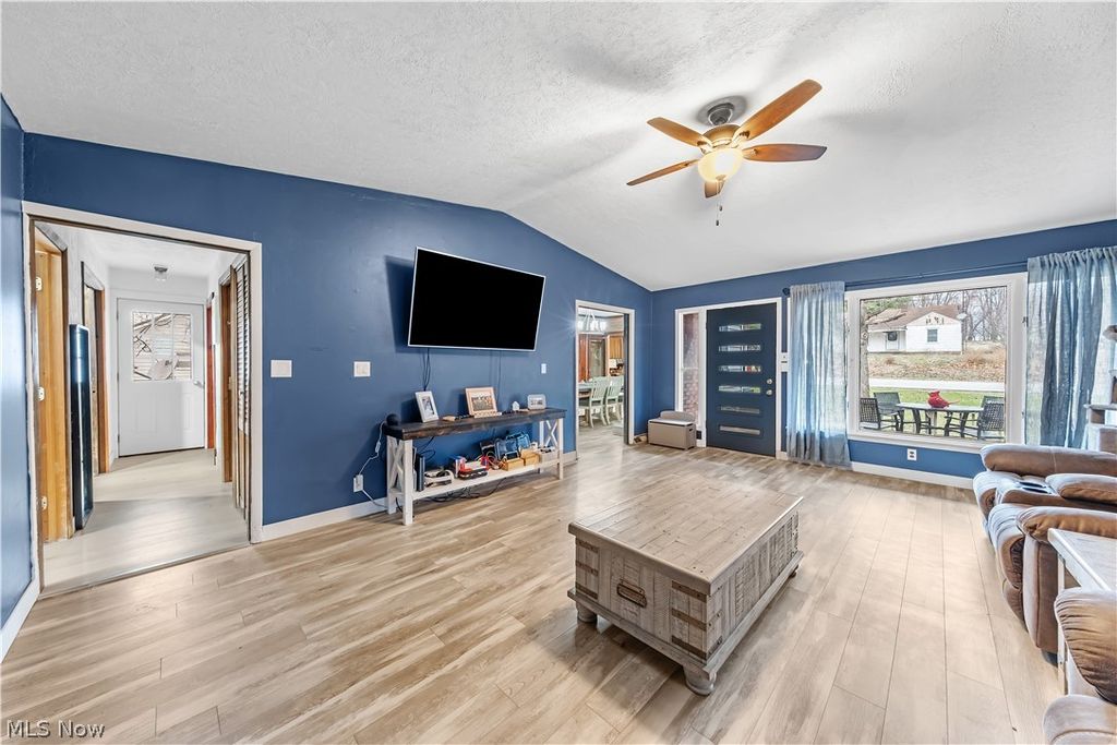 Photo of 481 Steubenville Road, Carrollton, OH 44615 (MLS # 5192605)