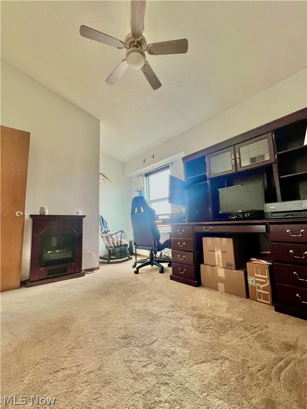 Photo of 620 Topaz Lane, Brunswick, OH 44212 (MLS # 5193922)