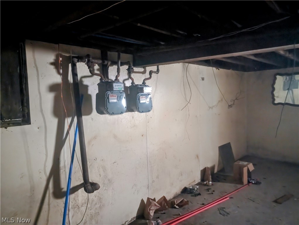 Frisbie Cos/Windemere 03 - Residential Income