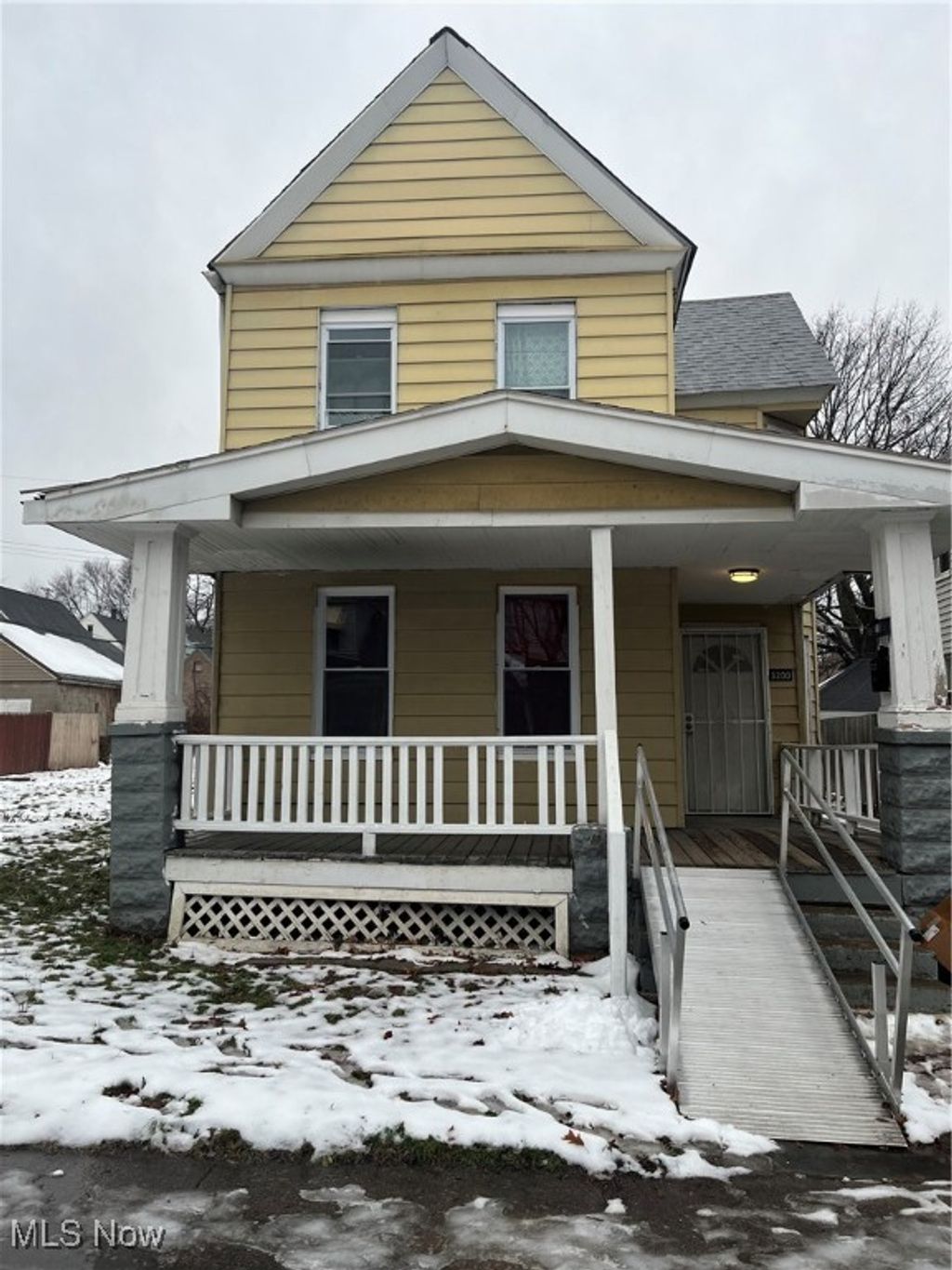 Photo of 3200 W 94th Street, Cleveland, OH 44102 (MLS # 5179540)