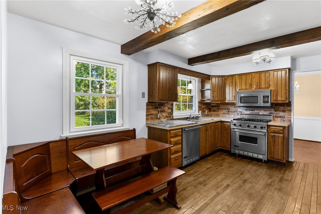 Elmknoll Heights - Residential