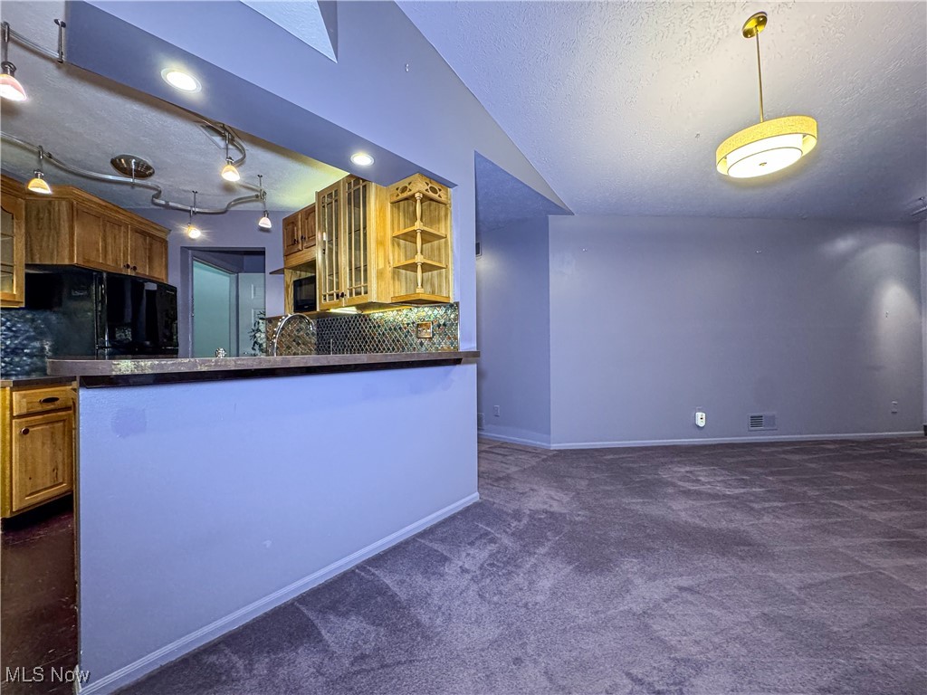 North Woods Condo - Residential