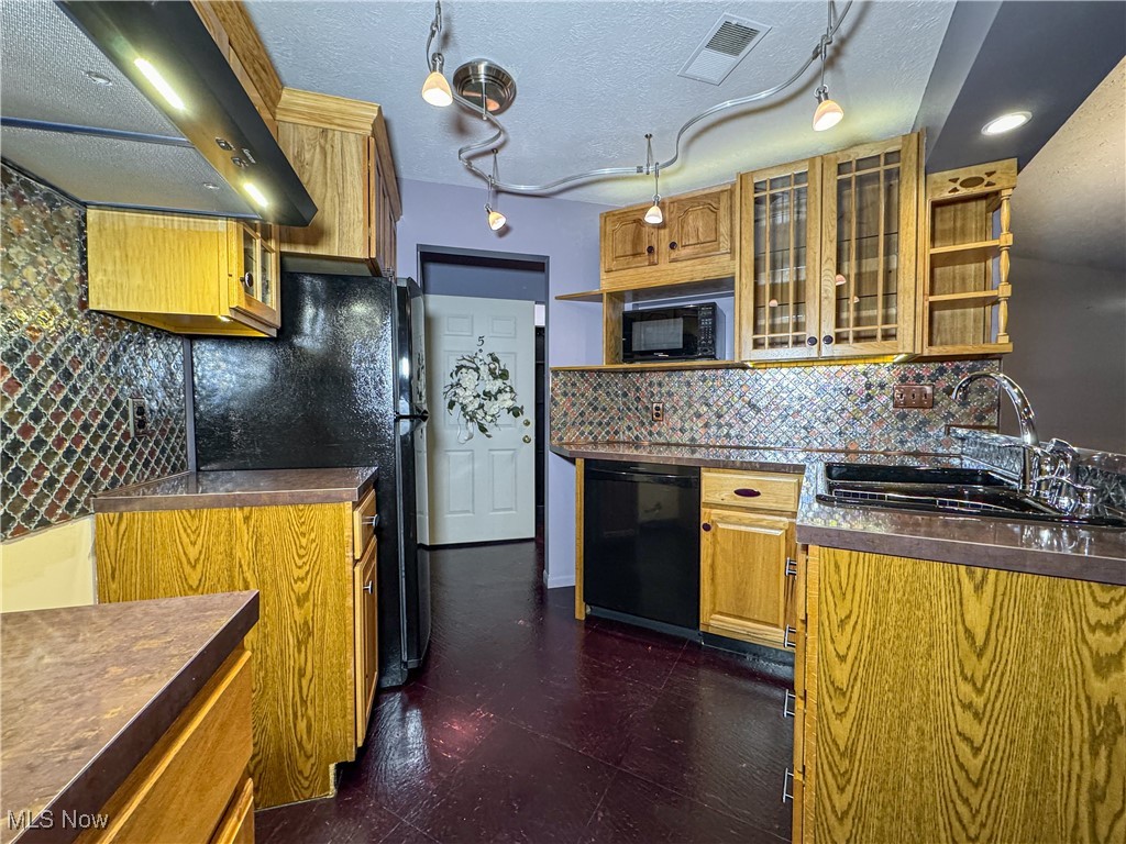 North Woods Condo - Residential