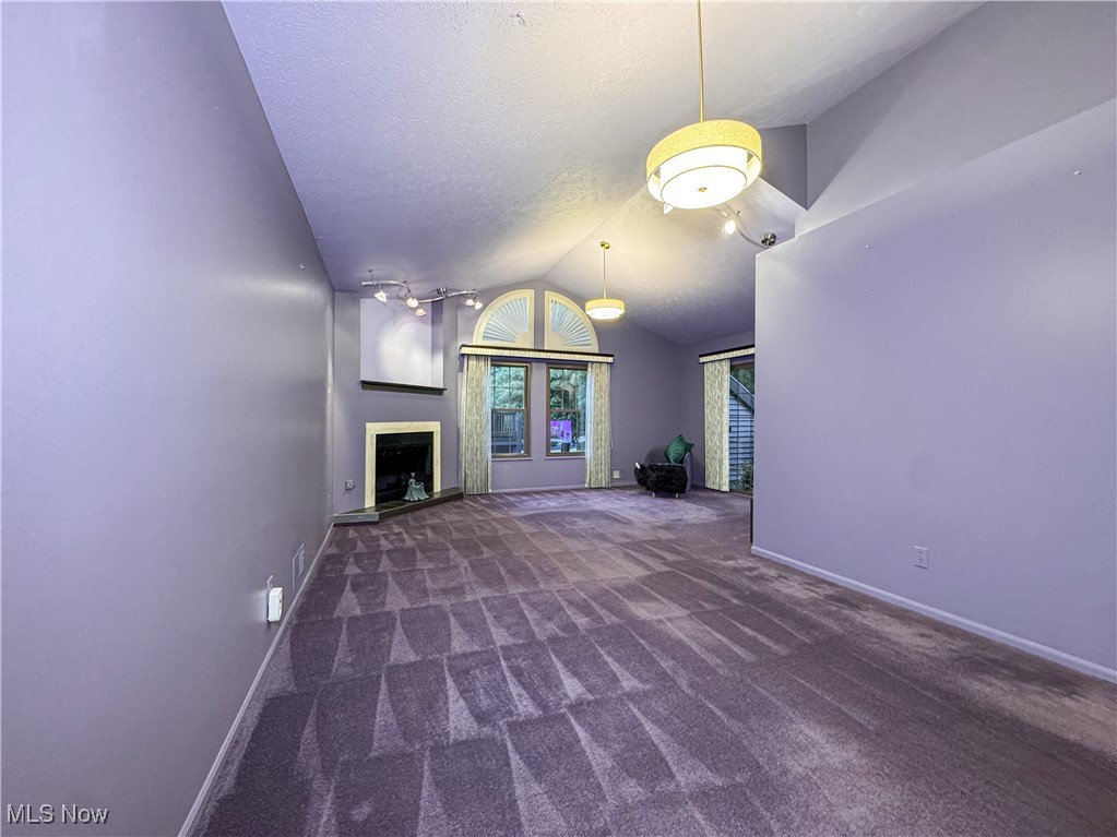 3811 Northwoods Court NE