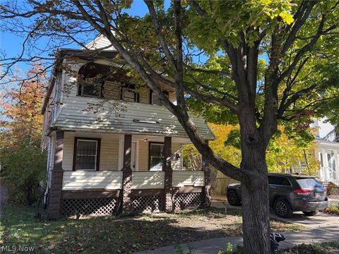 Photo of 2791 E 127th Street #UP, Cleveland, OH 44120 (MLS # 5189996)