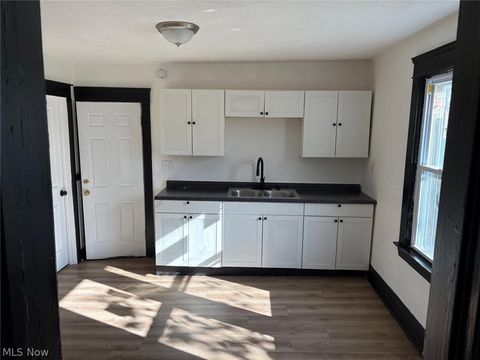 Tiny photo for 2791 E 127th Street #UP, Cleveland, OH 44120 (MLS # 5189996)