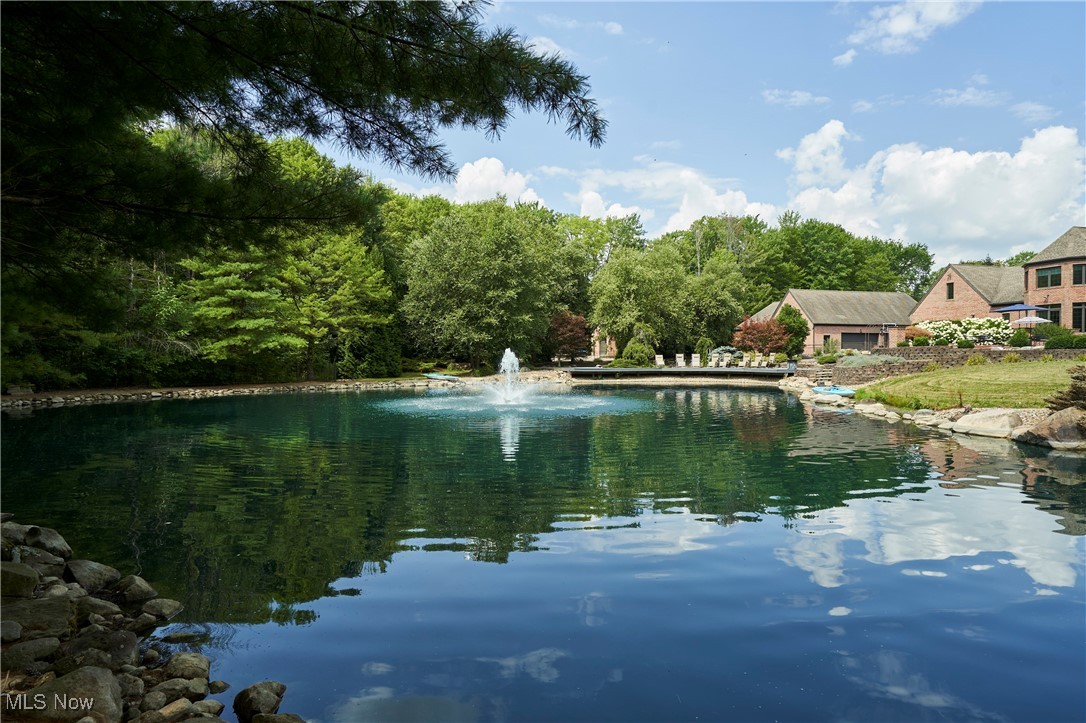 Richfield, Ohio 44286, United States, 6 Bedrooms Bedrooms, ,8 BathroomsBathrooms,Residential,Active,196494