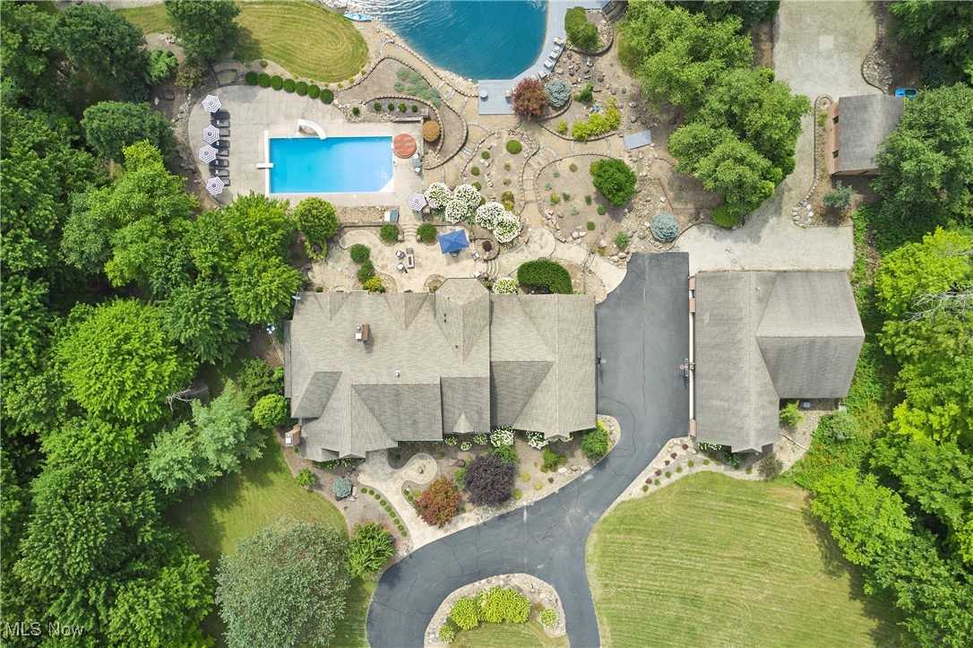 Richfield, Ohio 44286, United States, 6 Bedrooms Bedrooms, ,8 BathroomsBathrooms,Residential,Active,196494