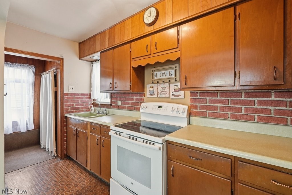 Woodlawn Estates - Residential