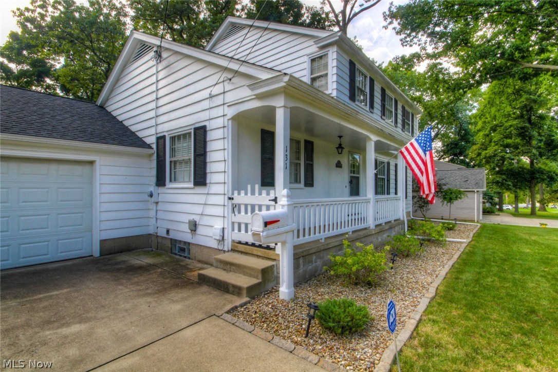 Crestwood Heights 01 - Residential