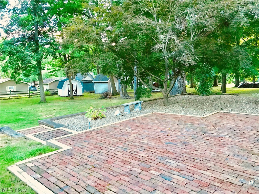 Crestwood Heights 01 - Residential