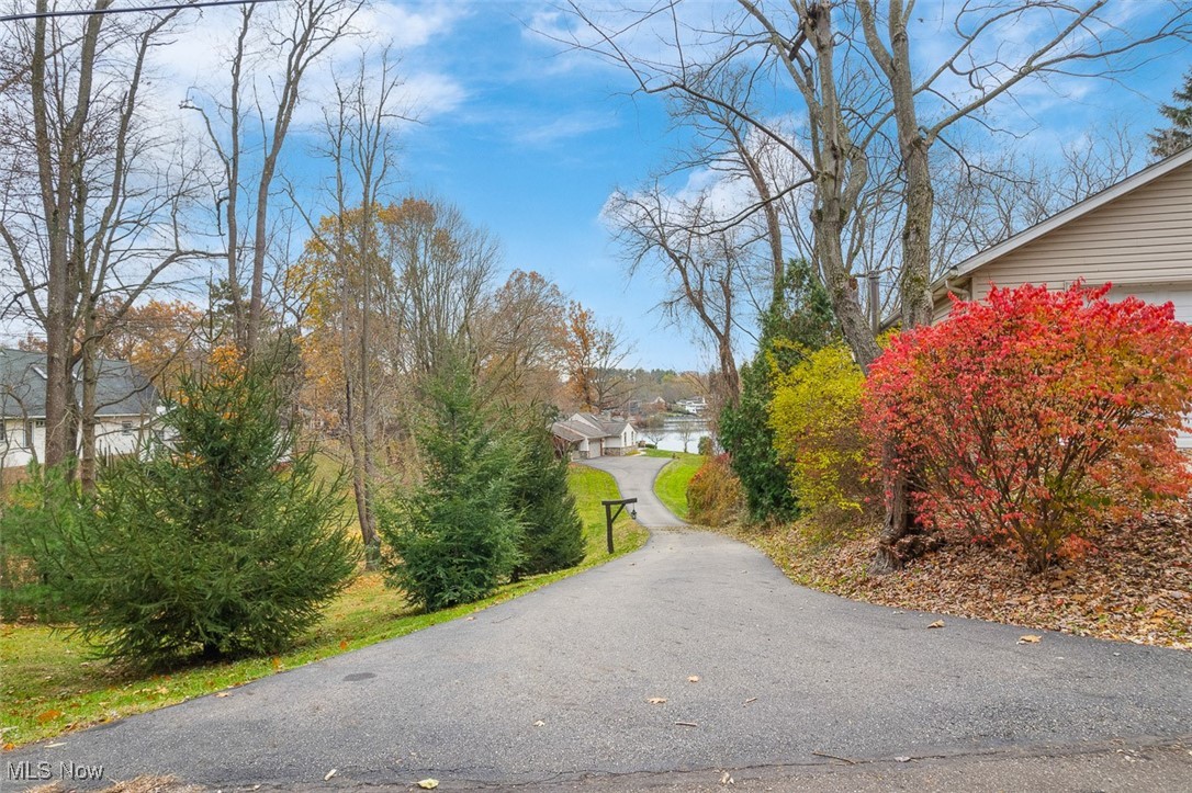 Willowdale Lake - Residential