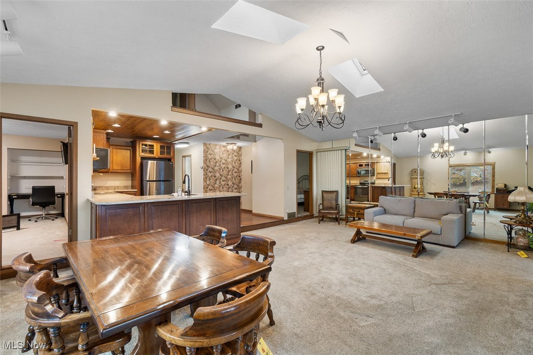 Willowdale Lake - Residential