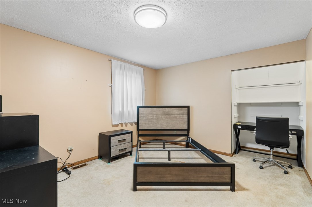 Willowdale Lake - Residential