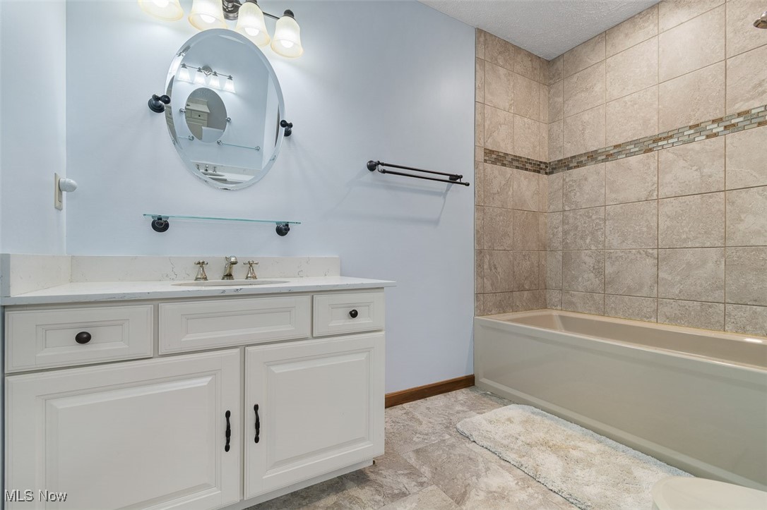 Willowdale Lake - Residential