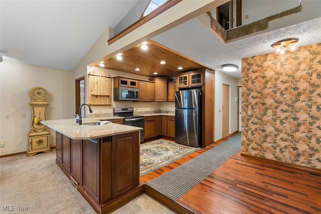 Willowdale Lake - Residential