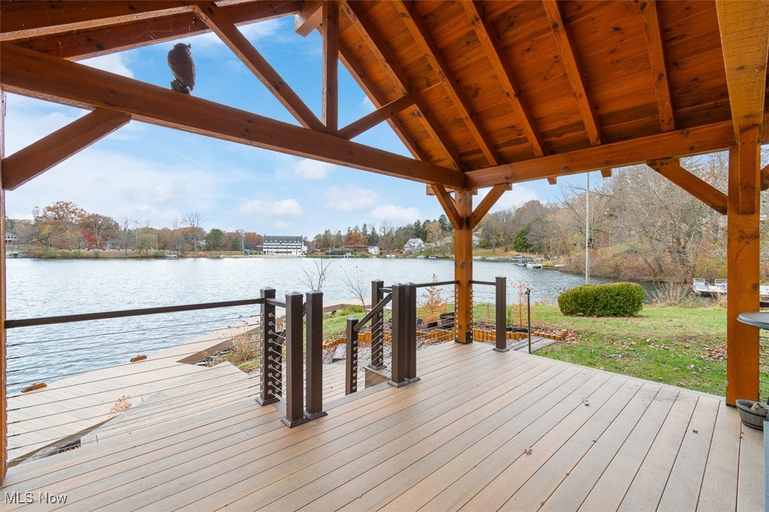 Willowdale Lake - Residential